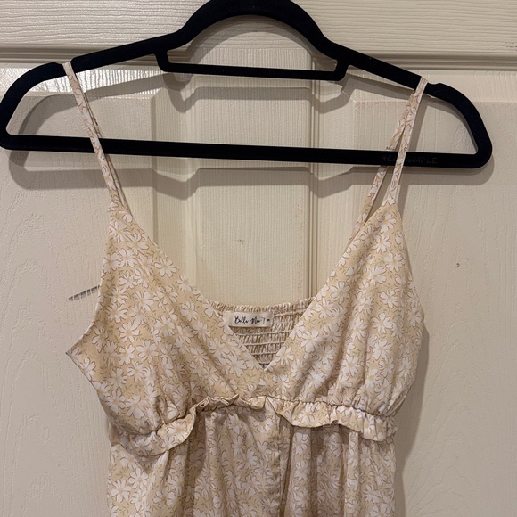 Bella Mae cream floral romper, medium - Picture 2 of 6